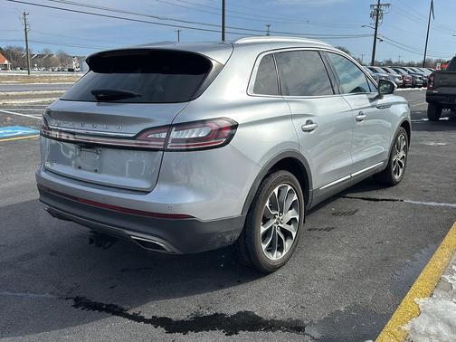 2023 Lincoln Nautilus Reserve