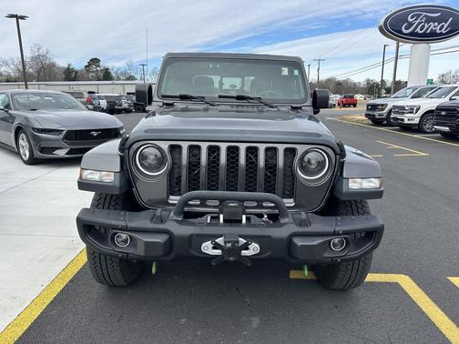 2020 Jeep Gladiator Altitude 4X4