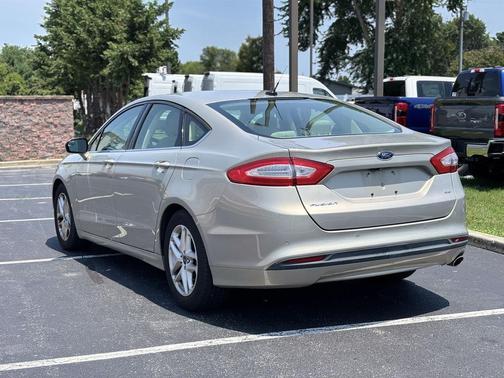 Bronze Fire Metallic Tinted Clearcoat 2015 Ford Fusion SE
