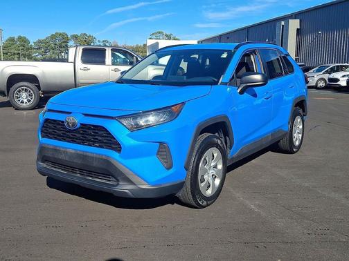 2019 Toyota RAV4 LE