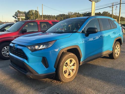 2019 Toyota RAV4 LE