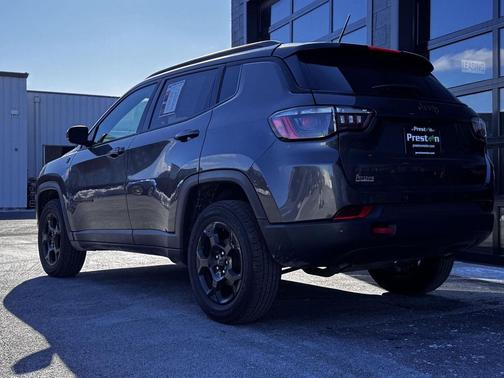 2023 Jeep Compass Trailhawk