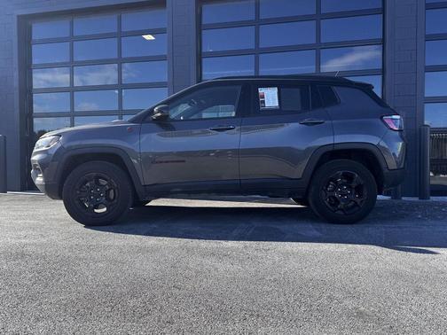 2023 Jeep Compass Trailhawk