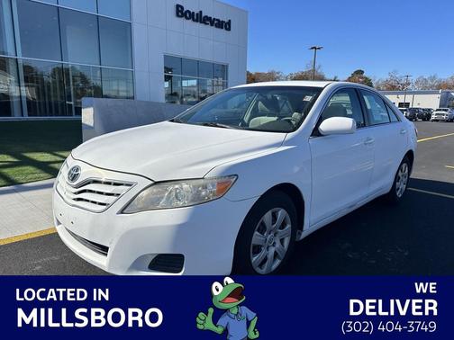 2010 Toyota Camry LE