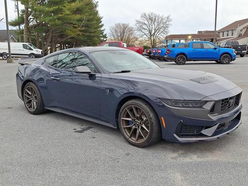 2025 Ford Mustang Dark Horse Fastback
