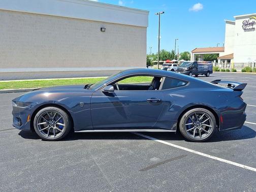 2025 Ford Mustang Dark Horse Fastback