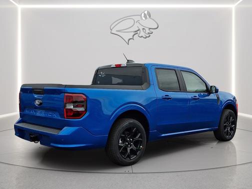 Velocity Blue 2026 Ford Maverick Lobo Standard