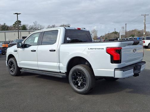 2025 Ford F-150 Lightning XLT