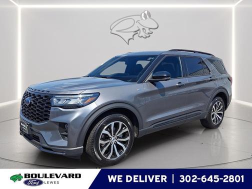 Carbonized Gray 2025 Ford Explorer ST-Line
