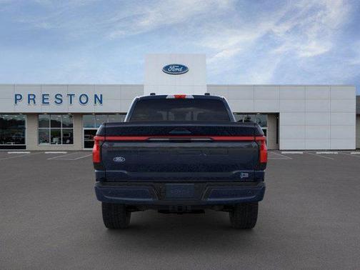 2025 Ford F-150 Lightning LARIAT