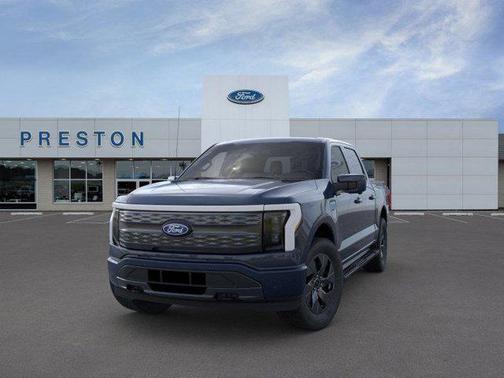 2025 Ford F-150 Lightning LARIAT