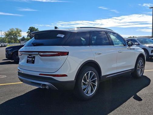 2026 Lincoln Corsair Premiere