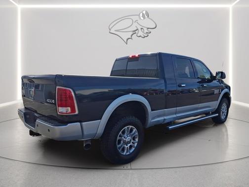 True Blue Pearlcoat 2014 RAM 2500 Laramie