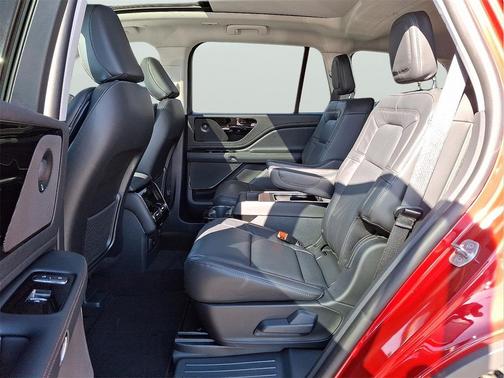 Red Carpet Tinted Clearcoat 2025 Lincoln Aviator Reserve AWD