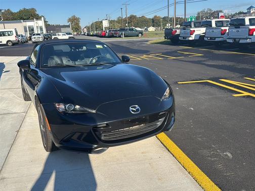 2016 Mazda MX-5 Miata Grand Touring
