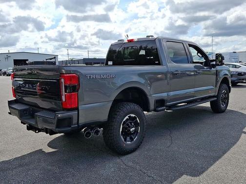 2025 Ford F-250 Platinum