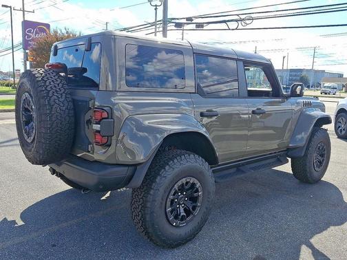 2025 Ford Bronco Raptor