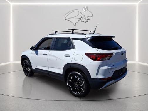 Summit White 2022 Chevrolet Trailblazer LT