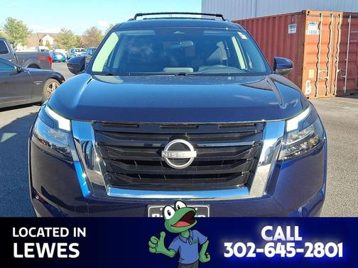 2025 Nissan Pathfinder SV 4WD