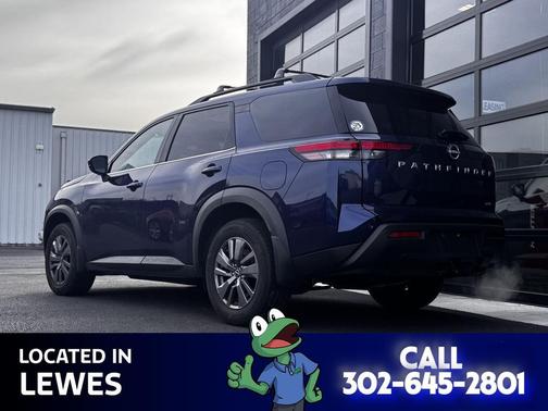 2025 Nissan Pathfinder SV 4WD