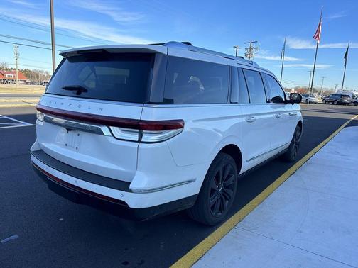 2023 Lincoln Navigator Reserve