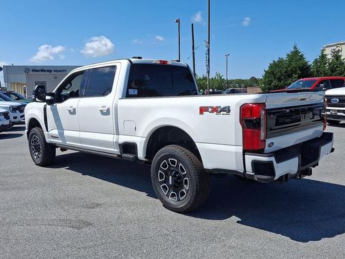 2025 Ford F-250 Platinum