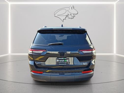 2022 Jeep Grand Cherokee L Altitude