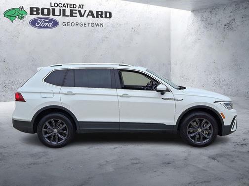 2022 Volkswagen Tiguan 2.0T SE 4MOTION