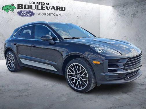2021 Porsche Macan Base