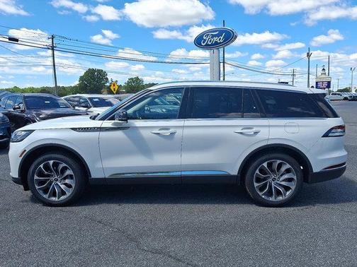 2025 Lincoln Aviator Reserve AWD