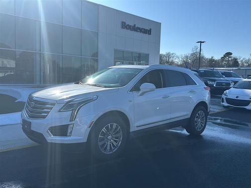 2017 Cadillac XT5 Luxury