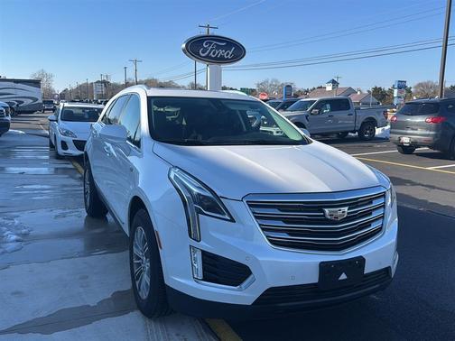 2017 Cadillac XT5 Luxury