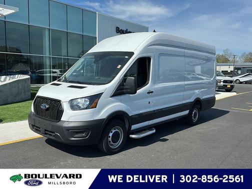 2022 Ford Transit-250 Base
