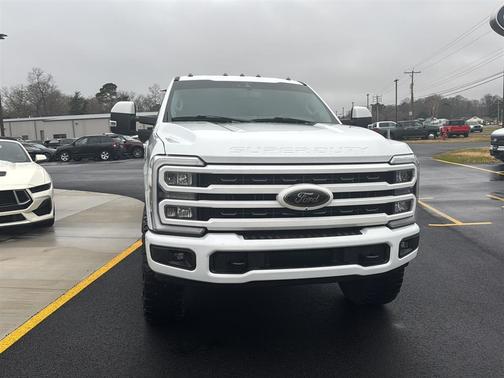 2023 Ford F-250 XLT