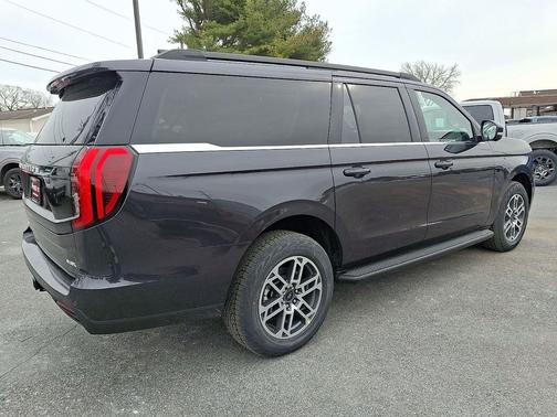 2026 Ford Expedition Max Active 4x4