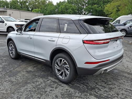 2025 Lincoln Corsair Premiere