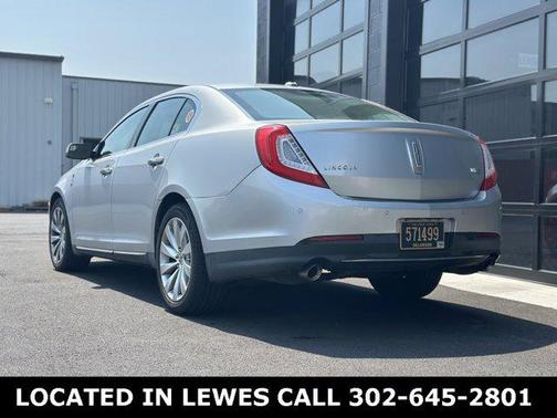 2013 Lincoln MKS Base