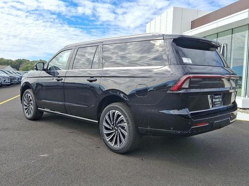 2025 Lincoln Navigator Black Label