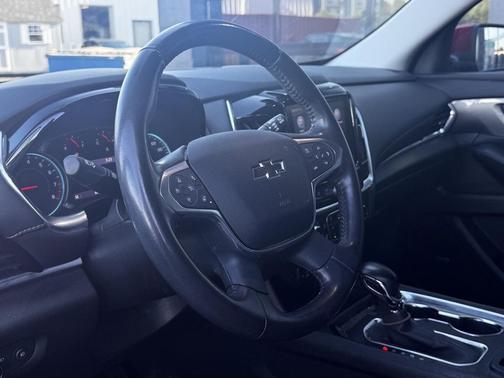 2021 Chevrolet Traverse RS