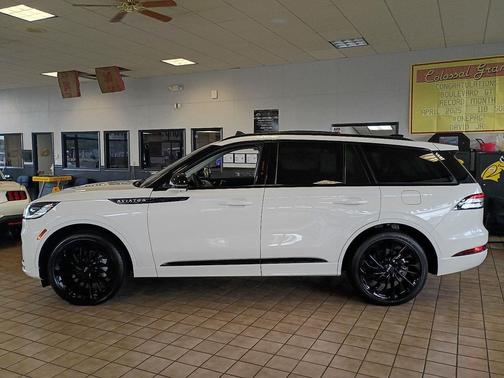 2025 Lincoln Aviator Reserve AWD