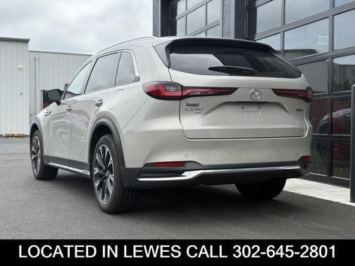 2024 Mazda CX-90 PHEV Premium Plus