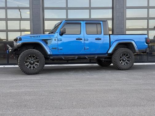2023 Jeep Gladiator Willys 4x4