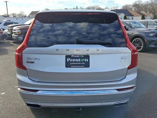 2021 Volvo XC90 Recharge Plug-In Hybrid T8 Inscription Expression 7 Passenger