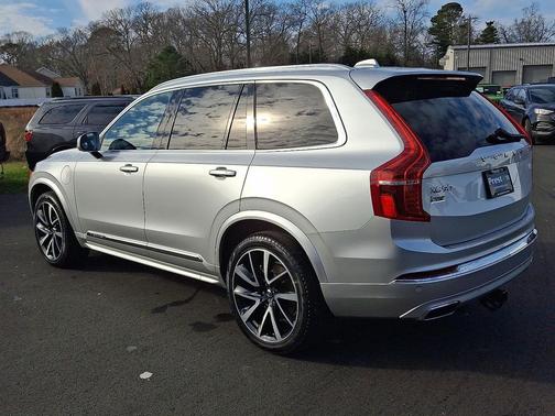 2021 Volvo XC90 Recharge Plug-In Hybrid T8 Inscription Expression 7 Passenger