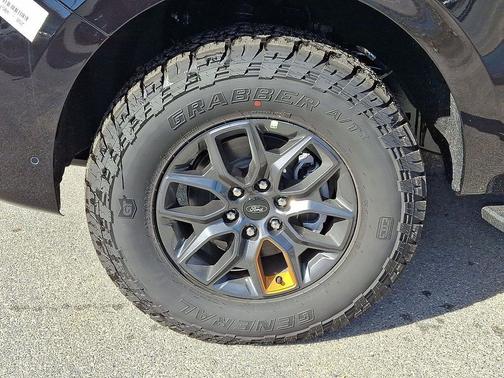 2025 Ford Expedition Tremor