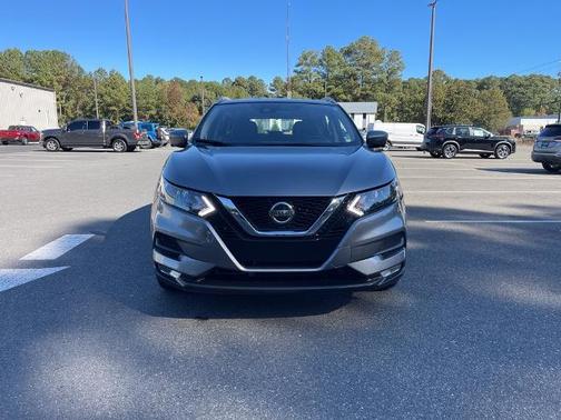 2022 Nissan Rogue Sport SV