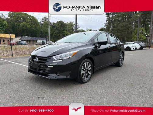 Black 2025 Nissan Versa 1.6 SV