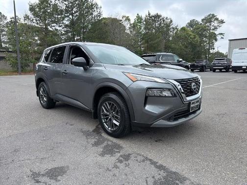 Gun Metallic 2023 Nissan Rogue S