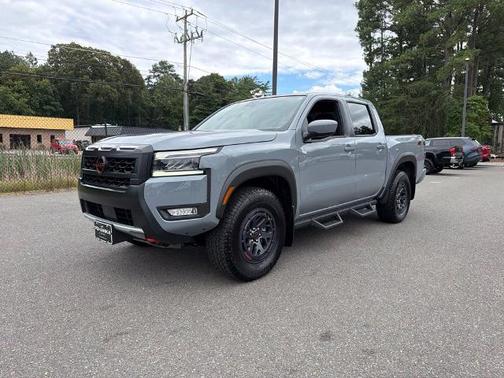 Boulder Gray Metallic 2025 Nissan Frontier PRO-4X