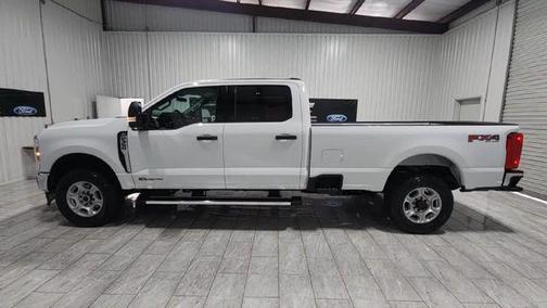 2025 Ford F-350 XLT